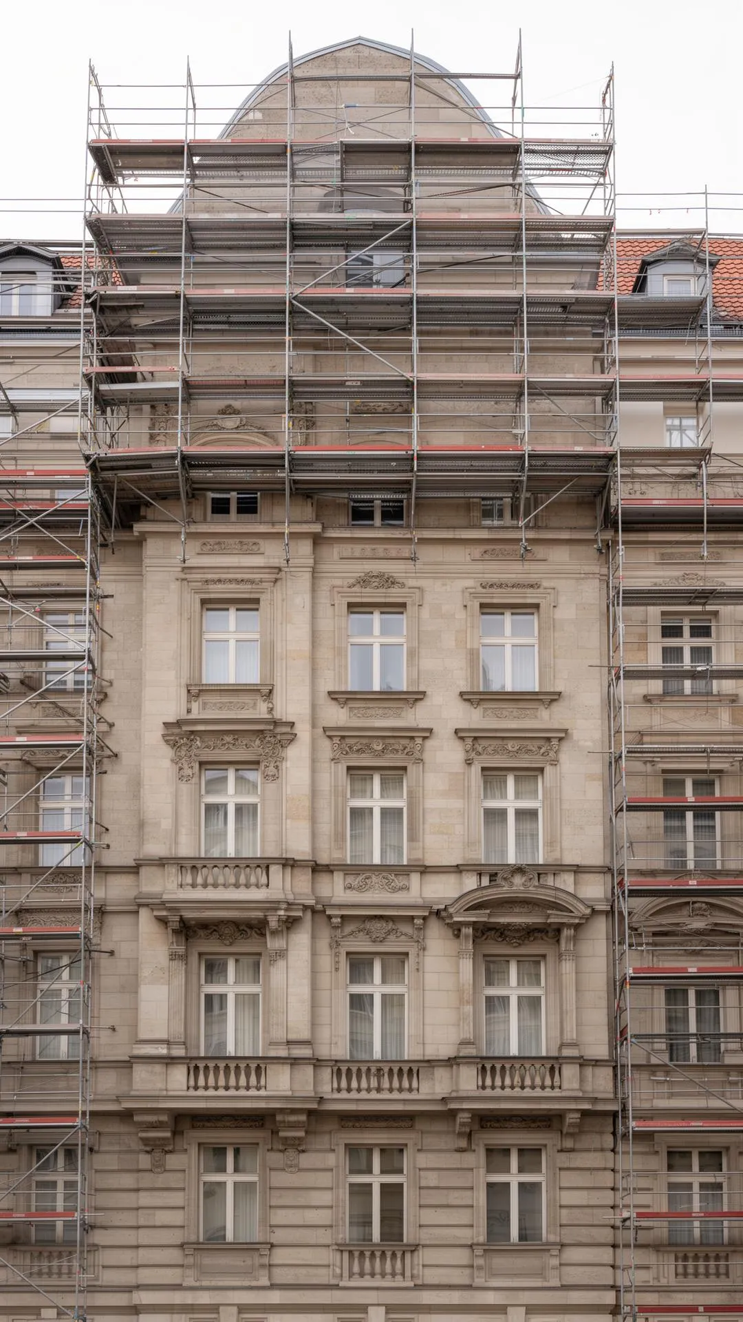 Complex Cases - Artic/B Berlin property services